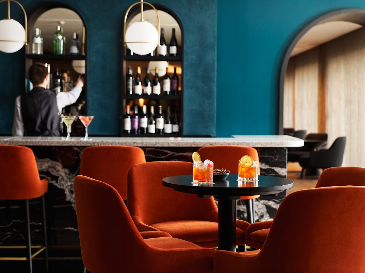 Elondi Restaurant, Bar And Terrace